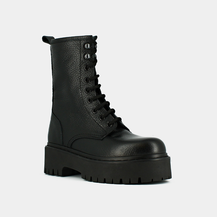 Boots à plateformes et lacets  en cuir grainé noir
