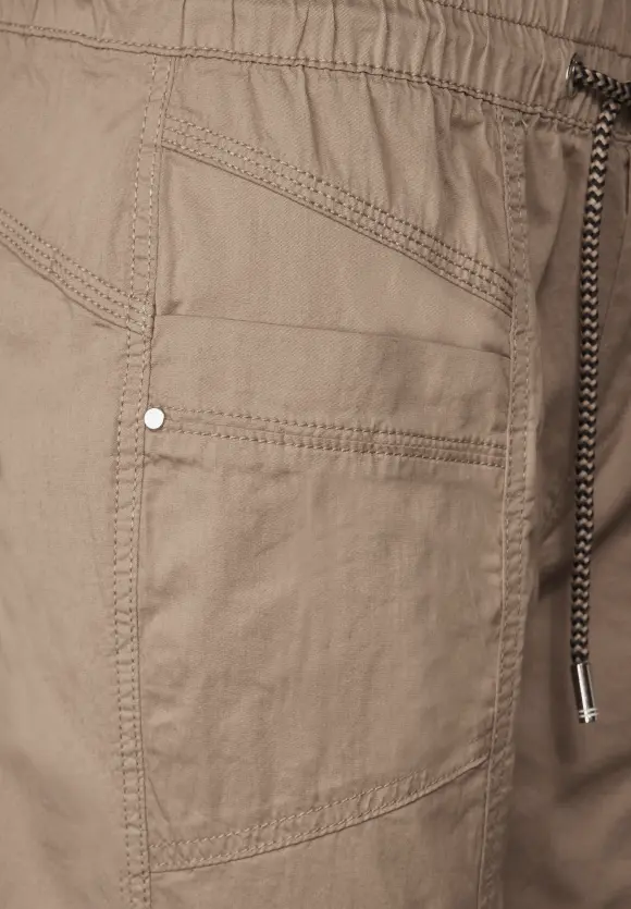 Loose Fit Hose - smooth sand