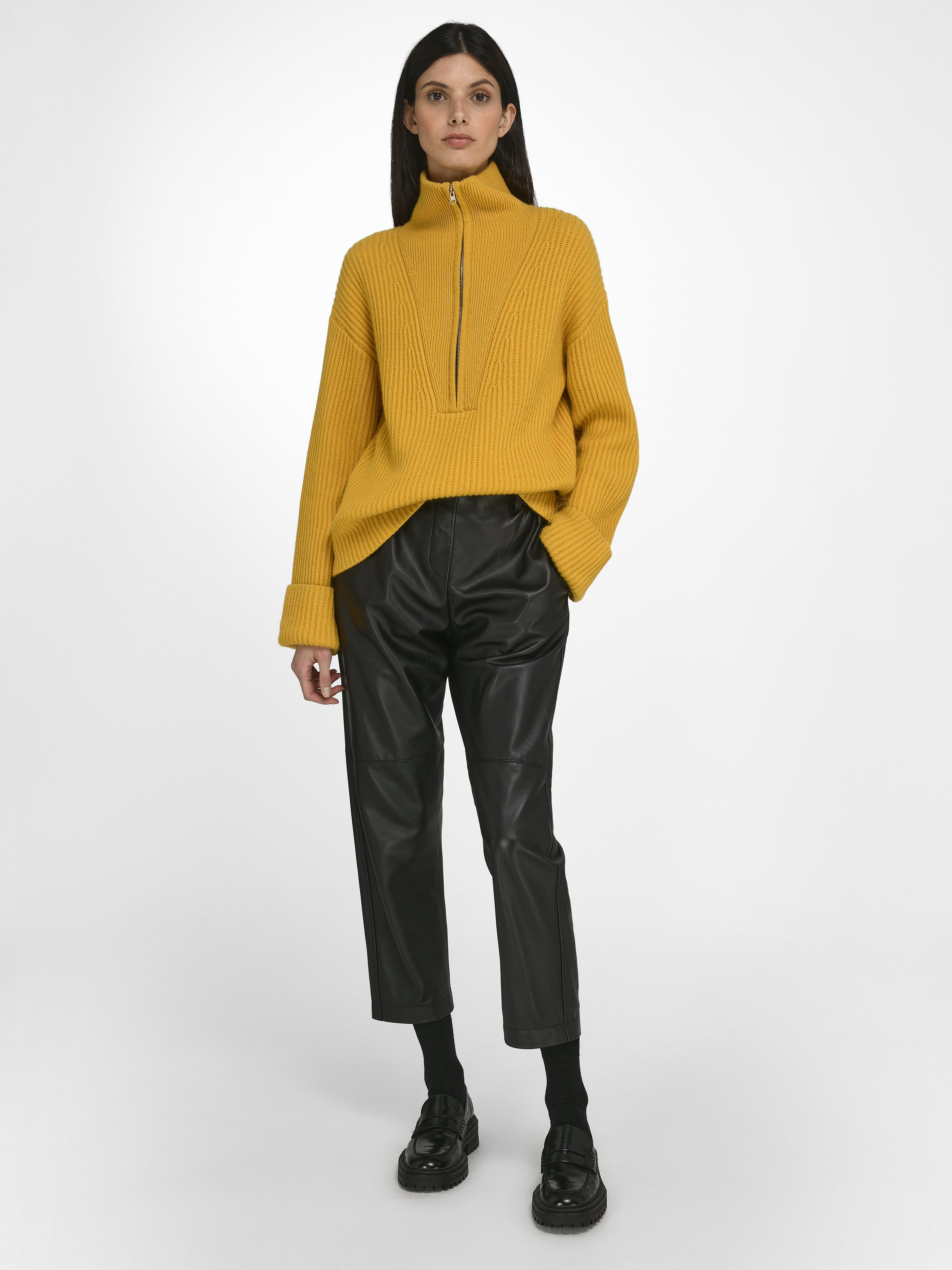 Pullover mit überschnittener Schulter