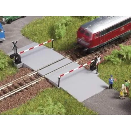 Auhagen 44637 - Beschrankter Bahnübergang, Spur N