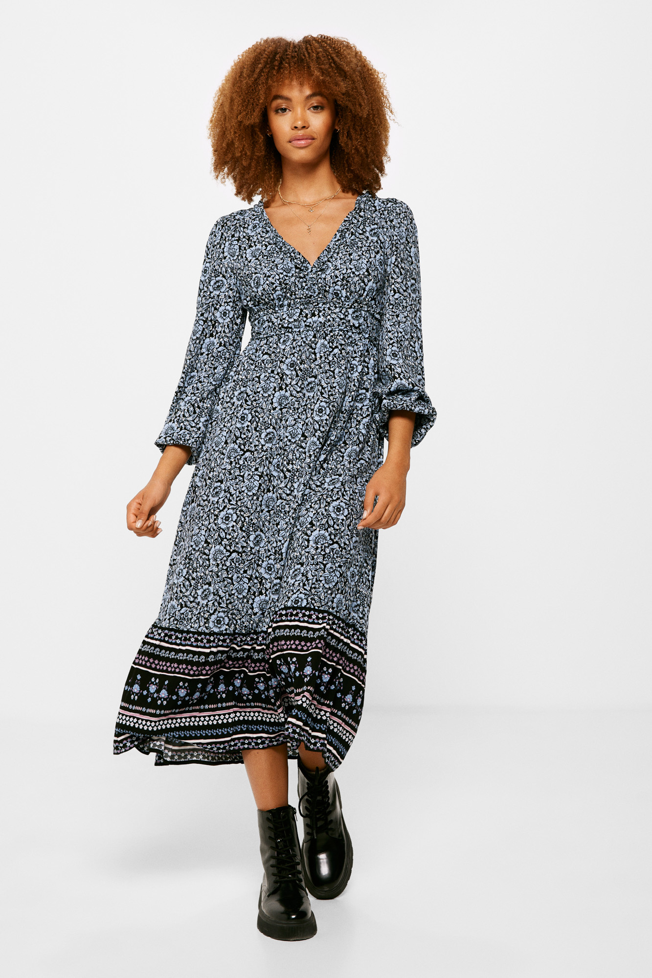 Vestido midi com borda floral