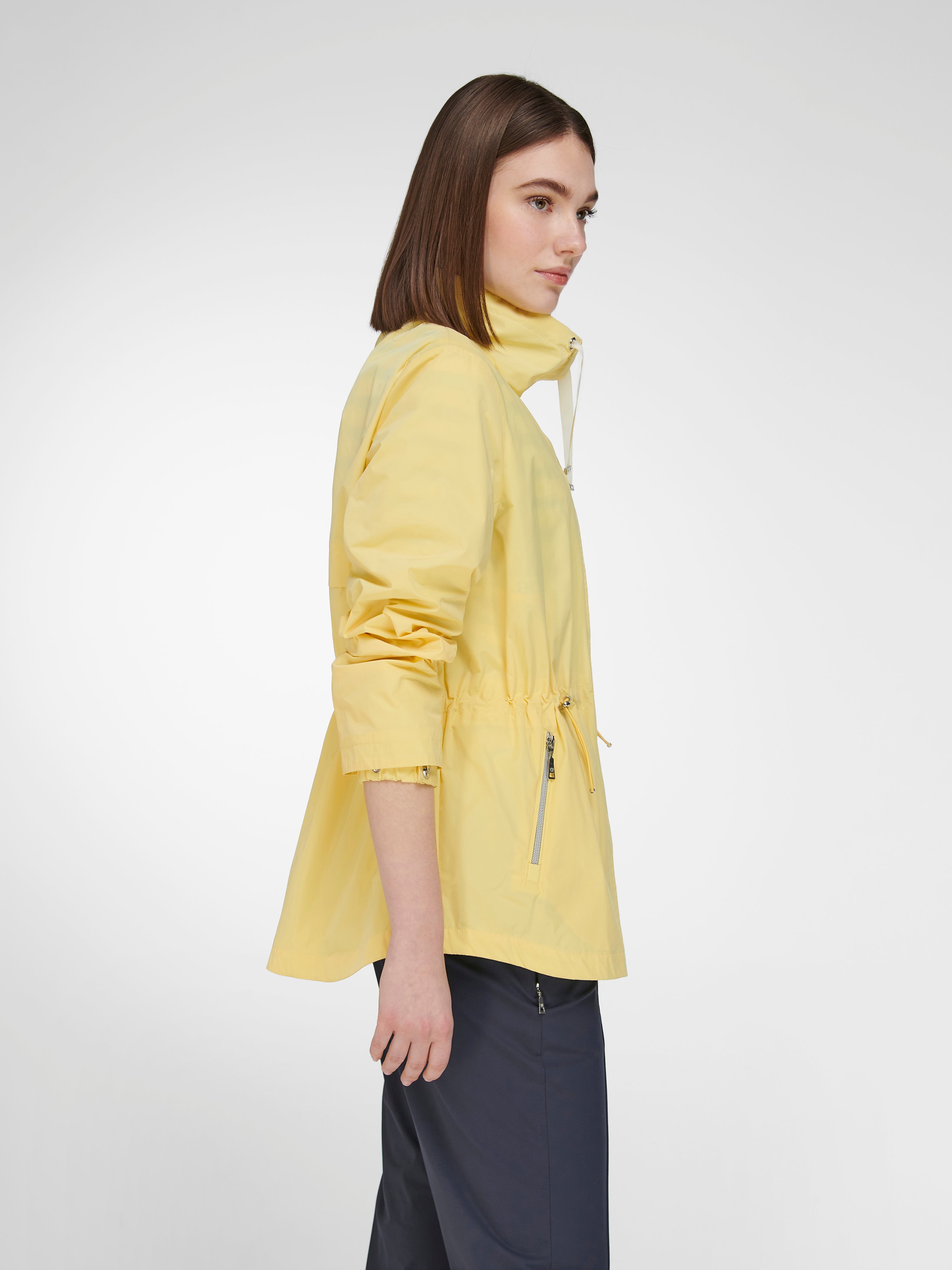 Jacke mit Stehkragen