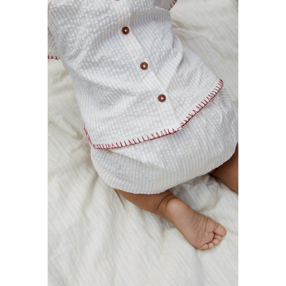 Køb COPENHAGEN COLORS Dusty Rose W Cream Stripe W. Berry Seersucker Baby Sæt W. Embroidery
