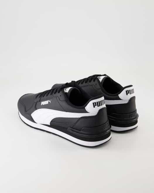 Puma ST Runner v4 L Sneaker in Schwarz