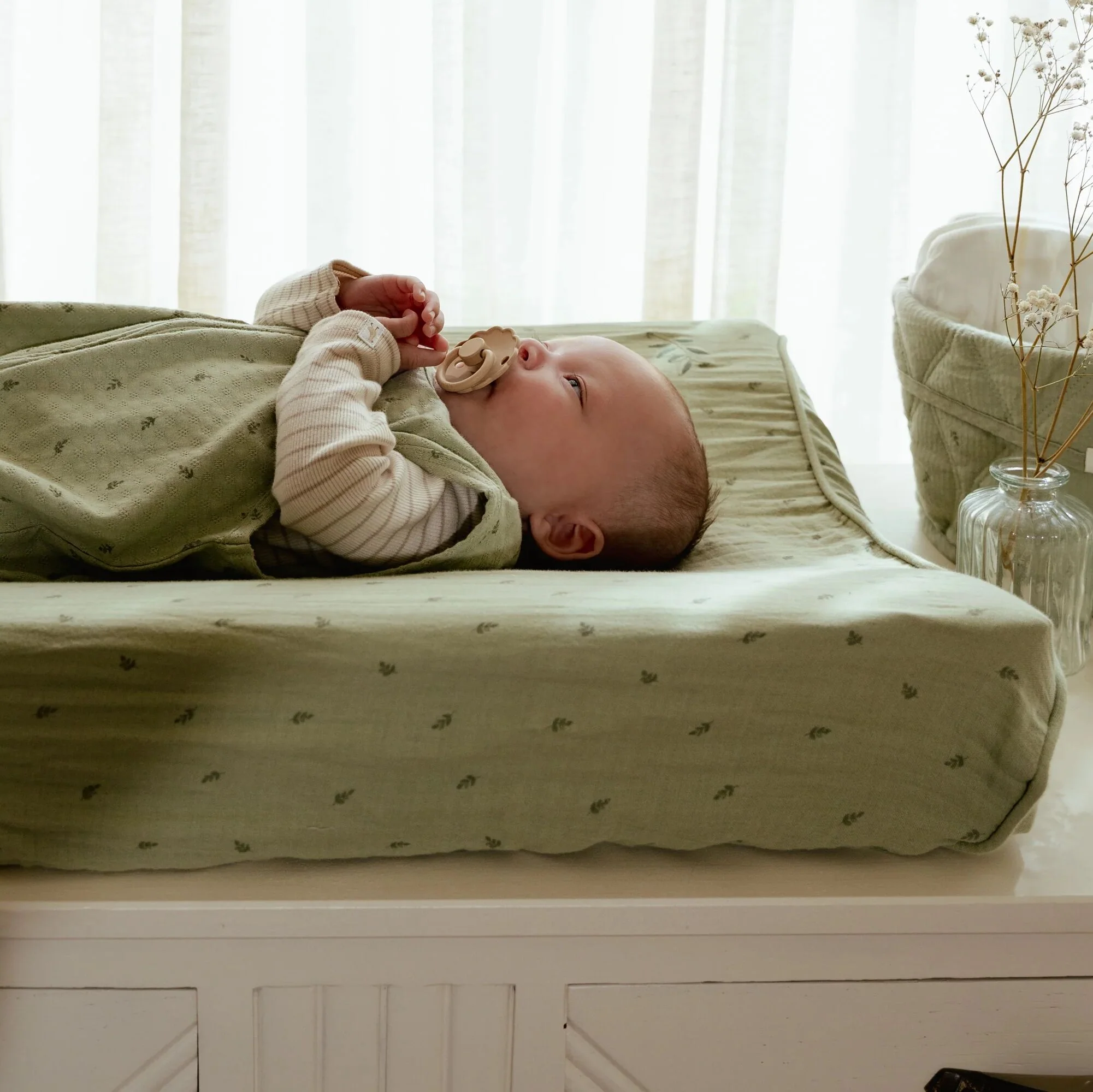 Aankleedkussenhoes Groen kopen? | Little Dutch