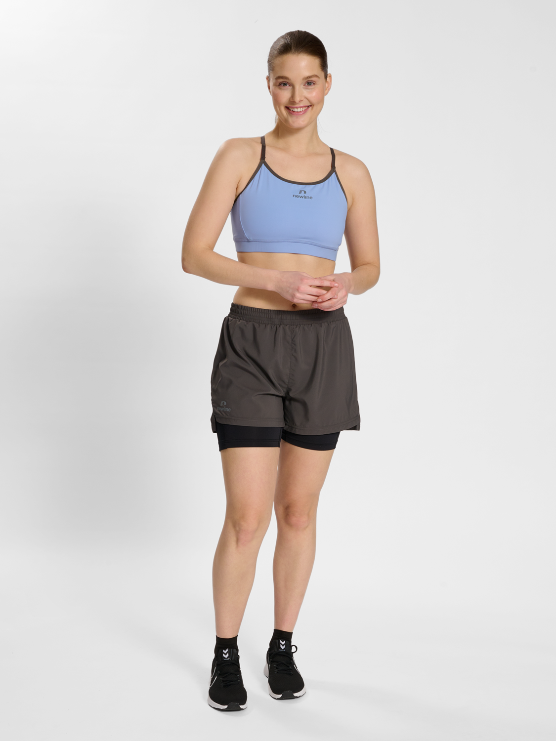 nwlAUGUSTA BRA WOMAN