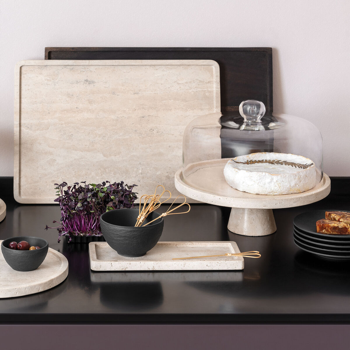 Villeroy & Boch Manufacture Travertine serveringsfat på fot