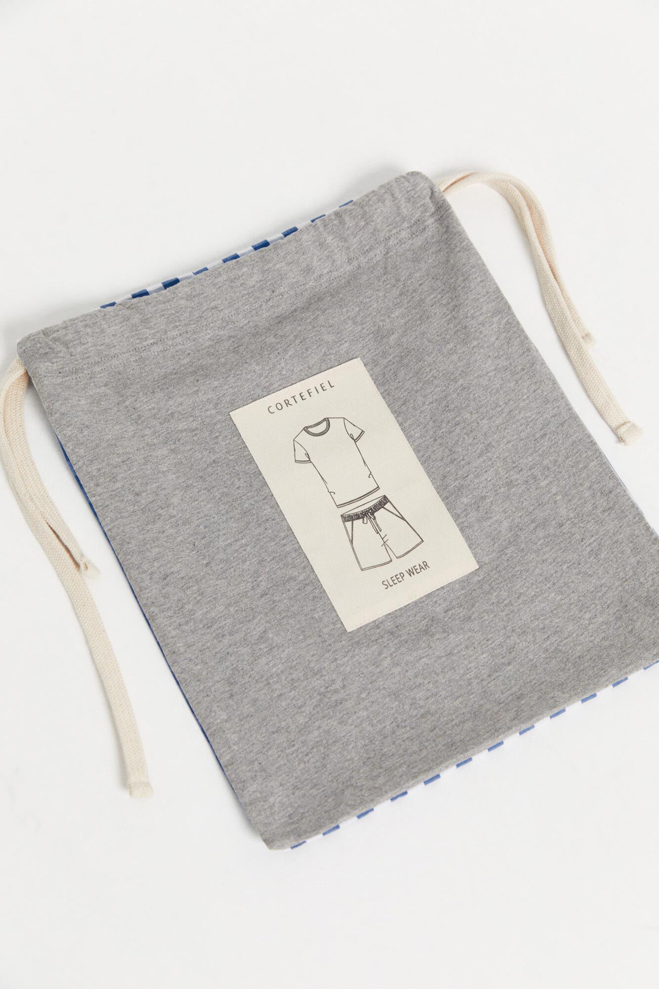 Conjunto de pijama de malha e tecido - Cinza