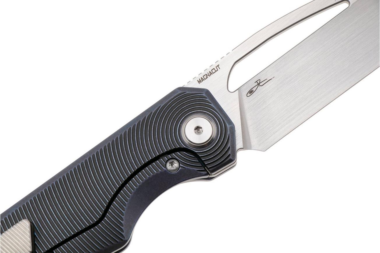 Bestech TAIPAN BT2503D Satin MagnaCut, Blue Titanium, zakmes, James Lowe design