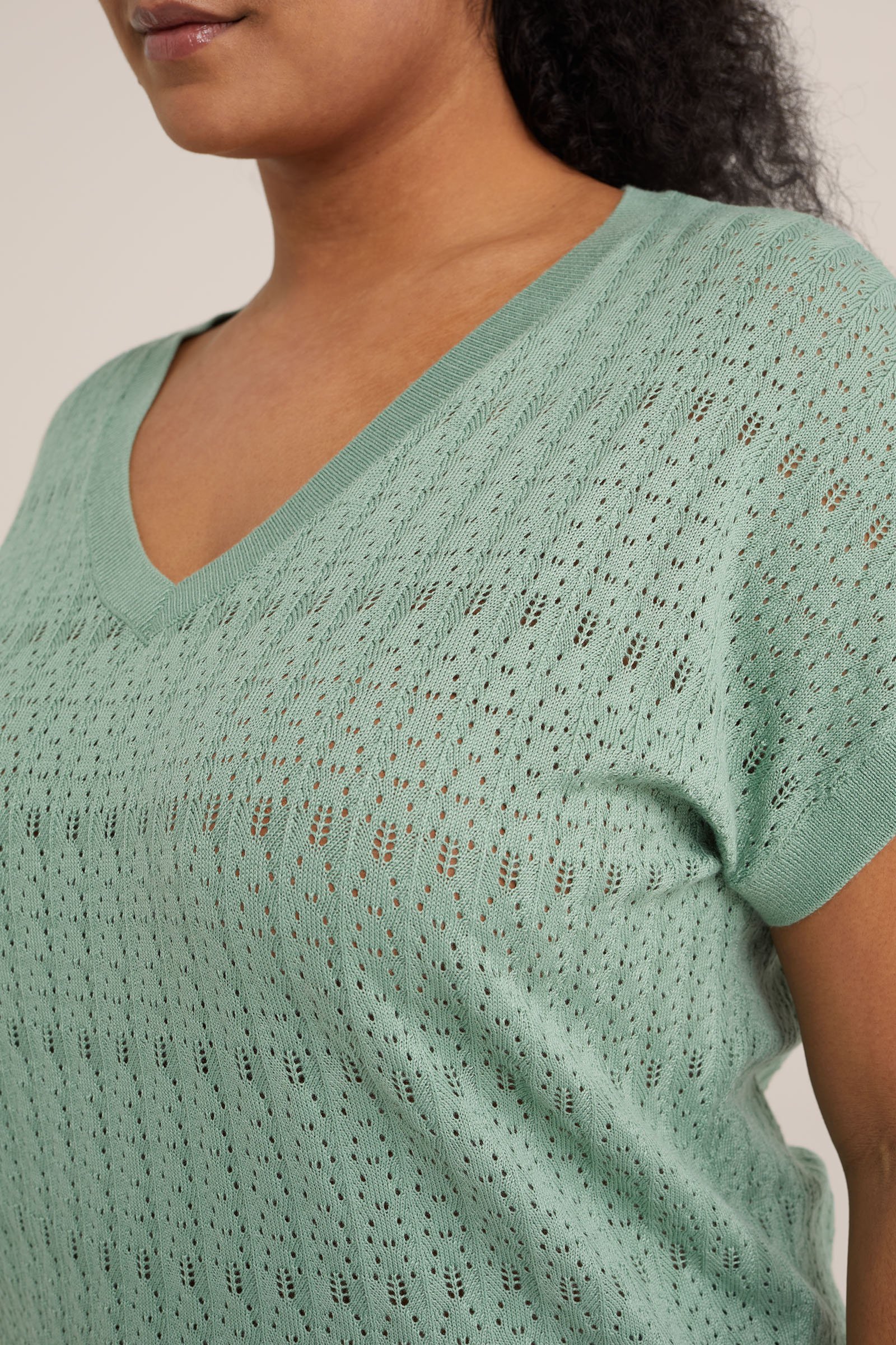 trui met opengwerkt dessin - Curve WE Fashion Mintgroen