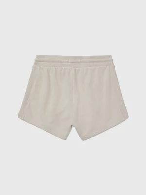 Shorts com logotipo tonal adaptável