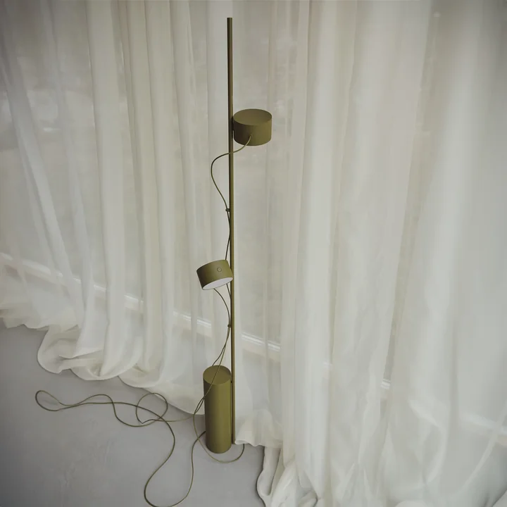 Muuto - Post LED-Stehleuchte, braungrün