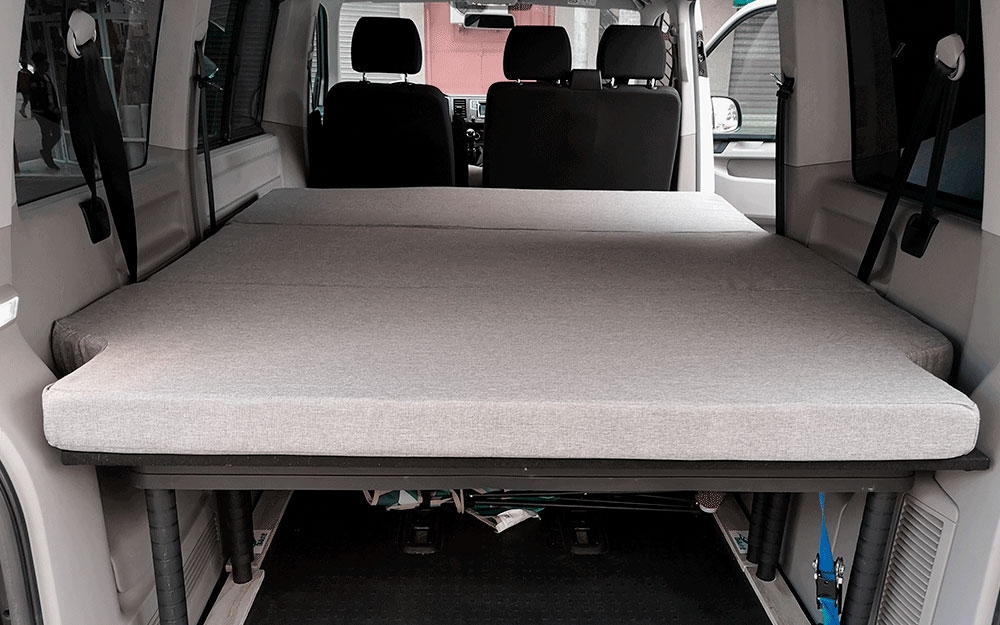 K`Foam Faltmatratze für Hinterraum VW T5 / T6 / T6.1 Multivan, Caravelle und California Beach