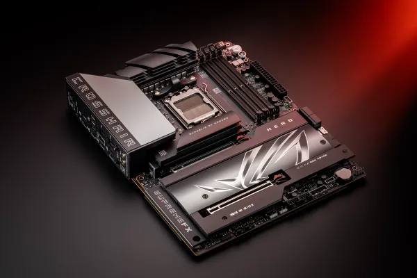 ASUS ROG CROSSHAIR X870E HERO - Bundkort - ATX - Socket AM5 - AMD X870E Chipset - USB4, USB-C 3.2 Gen2, USB 3.2 Gen 2 - Wi-Fi 7, 2.5 Gigabit LAN, 5 Gigabit Ethernet, Bluetooth - onboard grafik (CPU påkrævet) - HD Audio (8-kanaler)