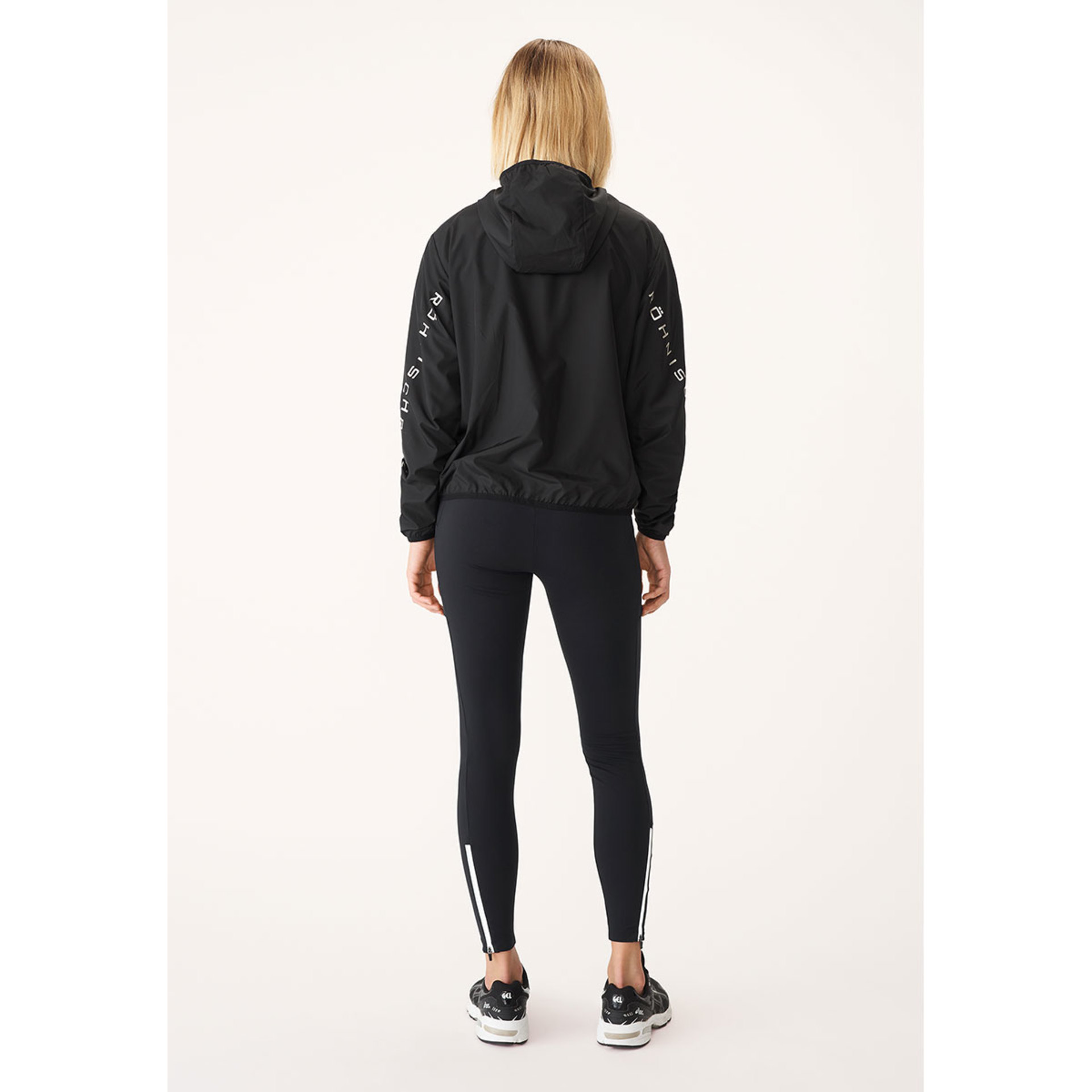 Röhnisch Printed Wind Hardloopjack Zwart Dames