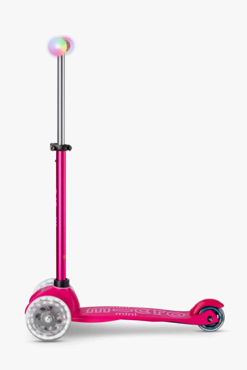 Micro Mini2Grow Deluxe Magic LED Scooter