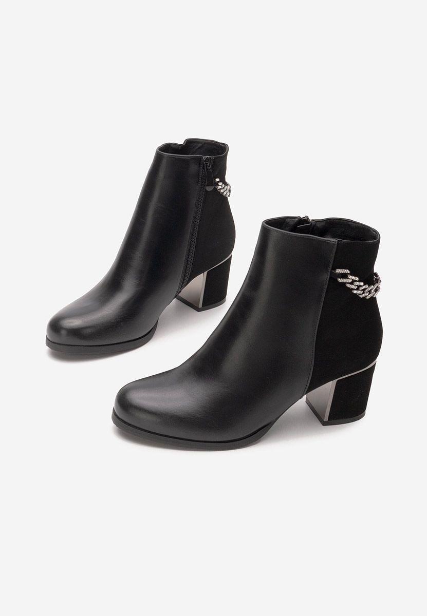 Bottines à gros talon noires Akilah