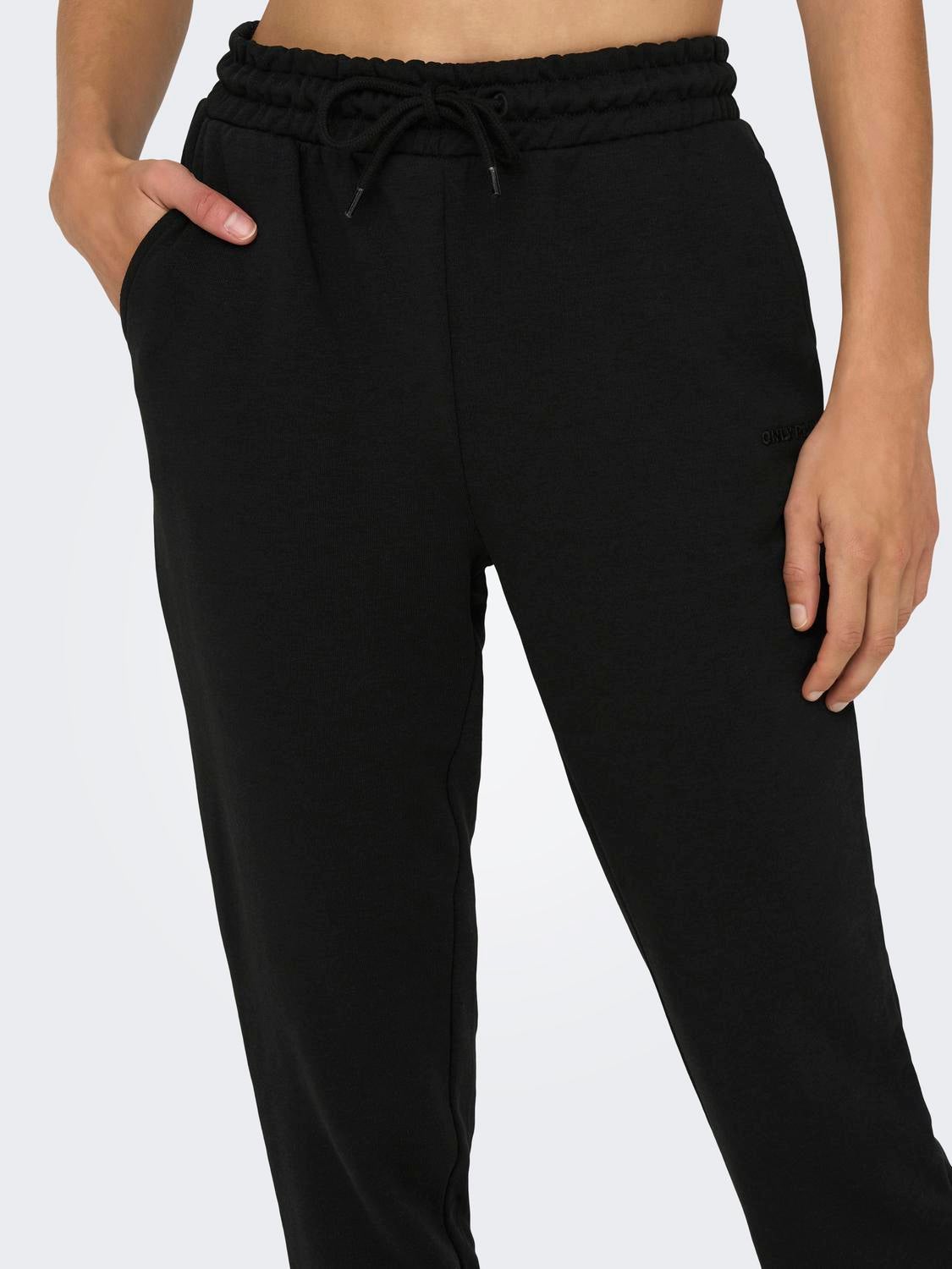ONPMELINA Mittlere Taille Slim Fit Jogginghose Black