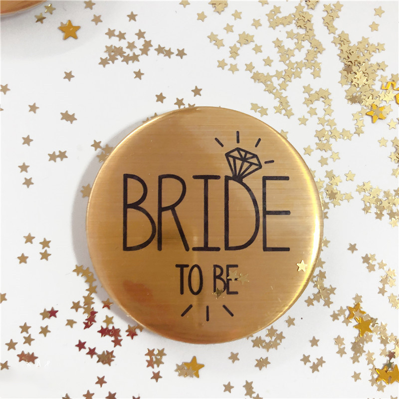 (6er Set) Deko Button Team Bride / Bride To Be Pin Accessoire Junggesellinnenabschied Brosche - Gold / Schwarz