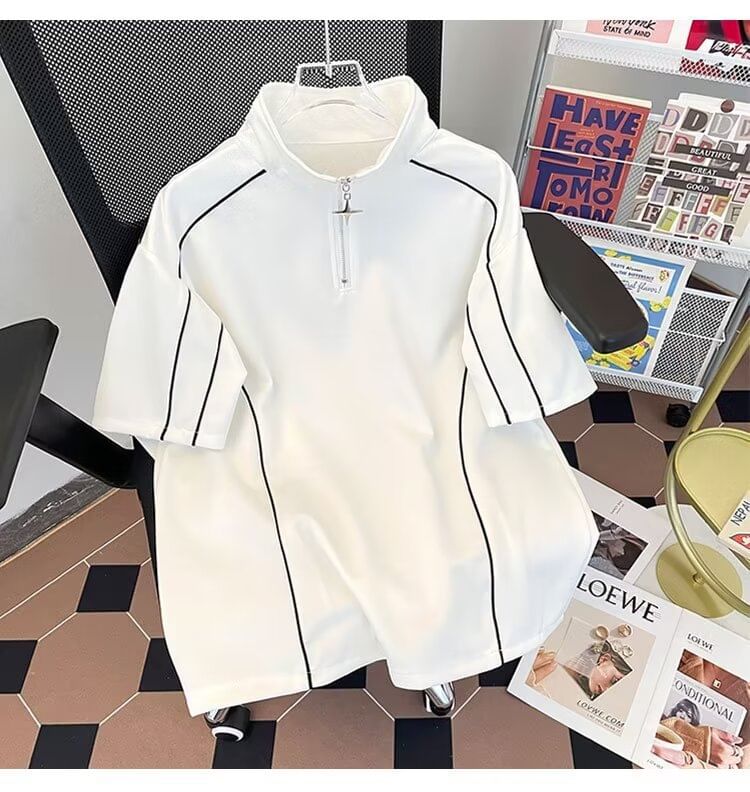 GRAYCIOUS - Set: Top met korte mouwen, opstaande kraag, gestreepte top met halve rits + shorts met elastische taille