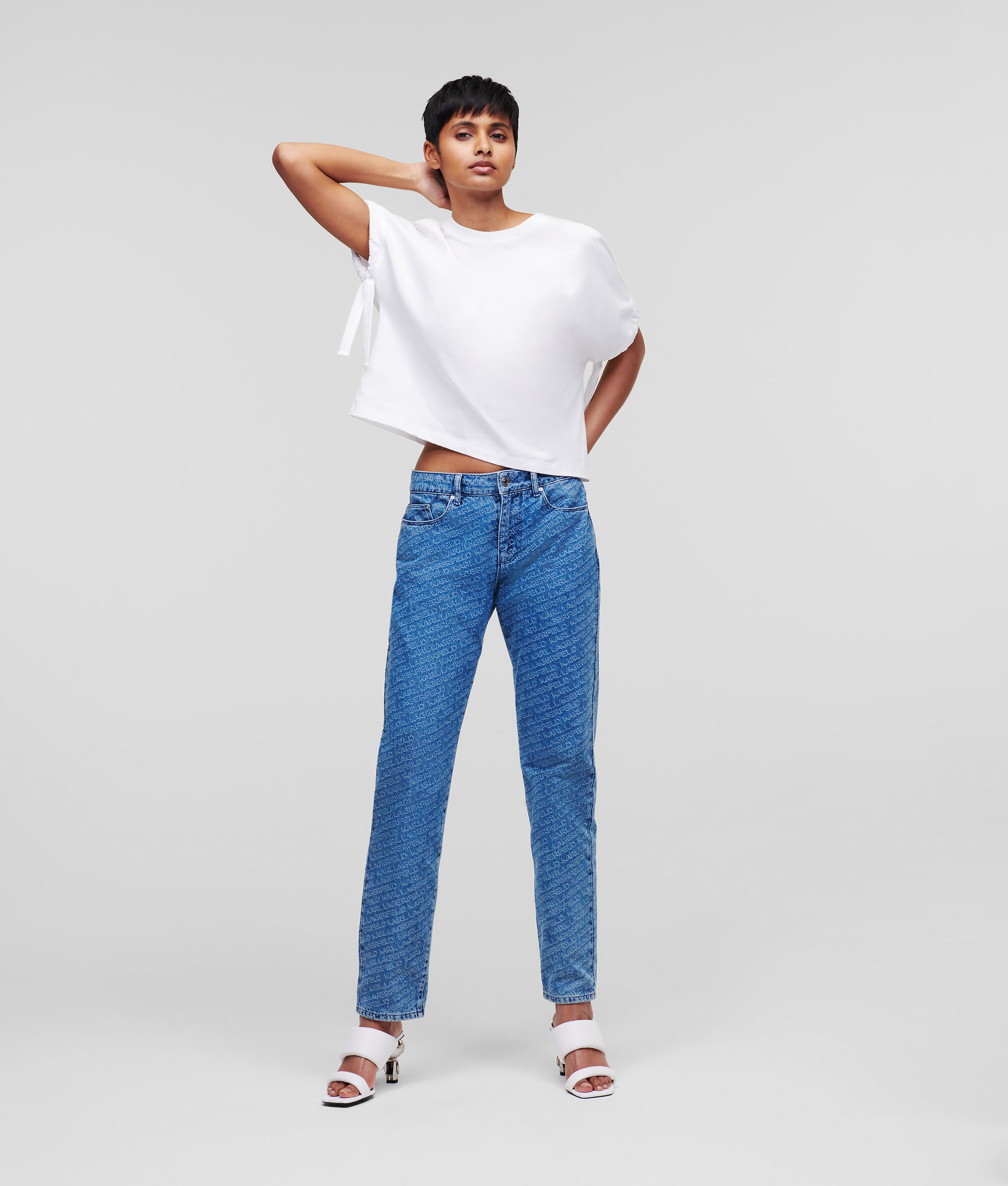 T-SHIRT AVEC MANCHES À CORDON DE SERRAGE