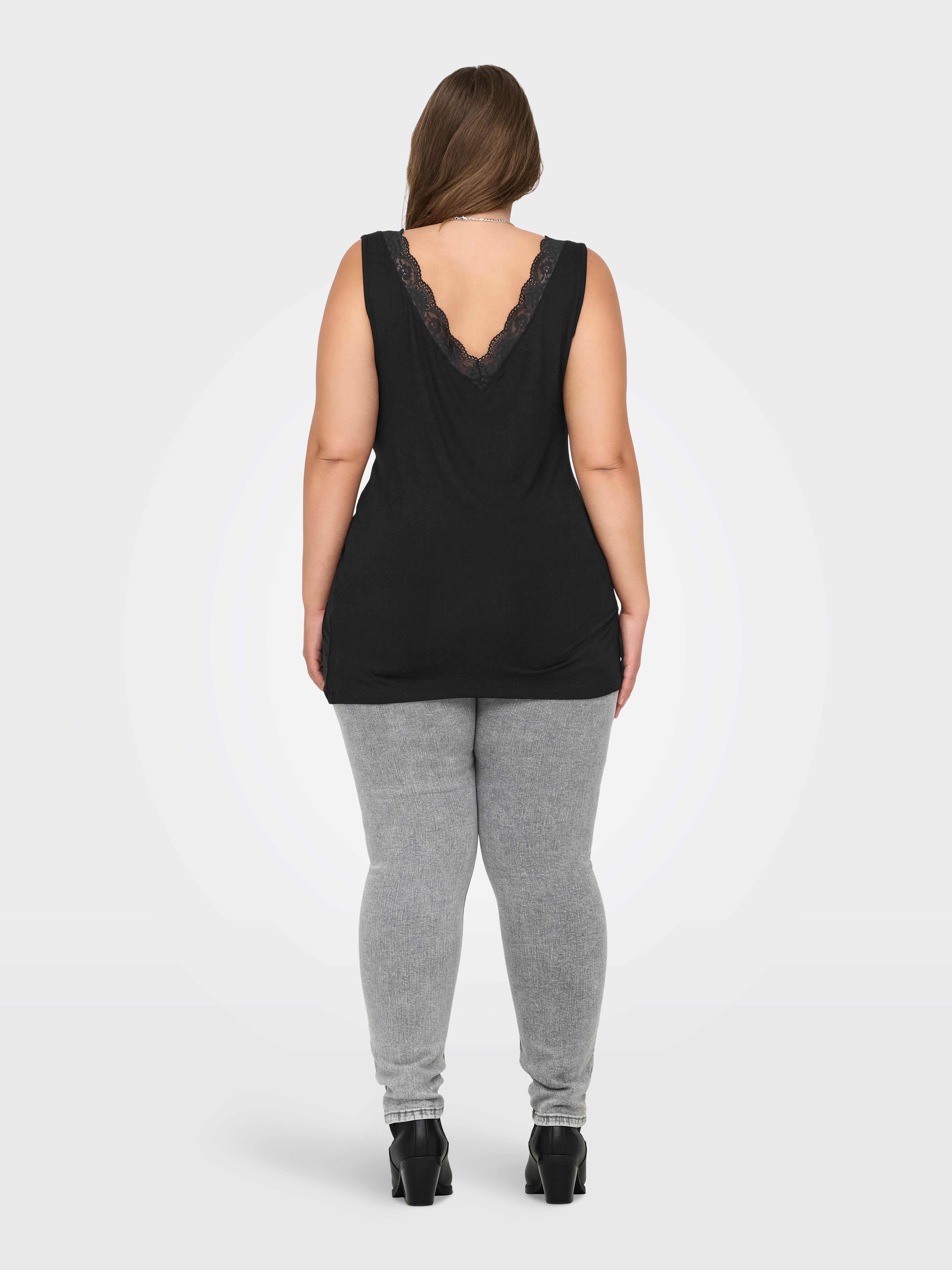 CARMALLE Top Black