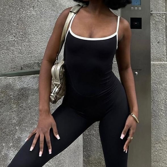 HERMITAKH - Spaghettibandjes jumpsuit in twee kleuren