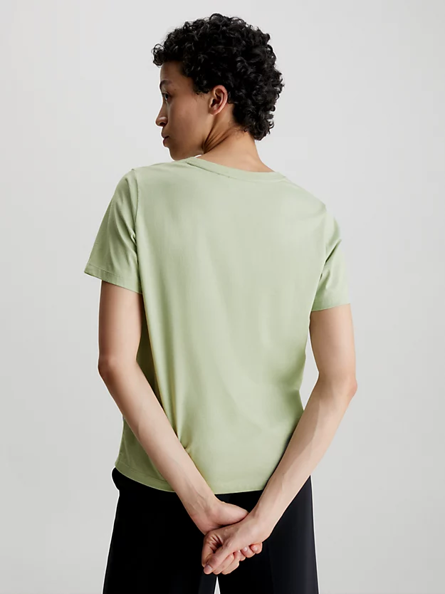 Camiseta de algodão com micro logotipo