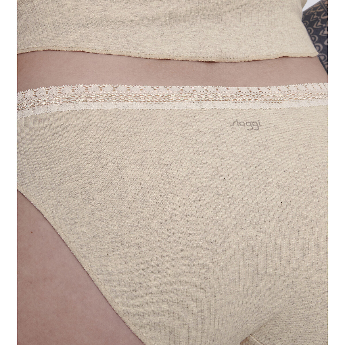 SLOGGI<br>Conjunto de 2 cuecas de cintura alta com textura canelada