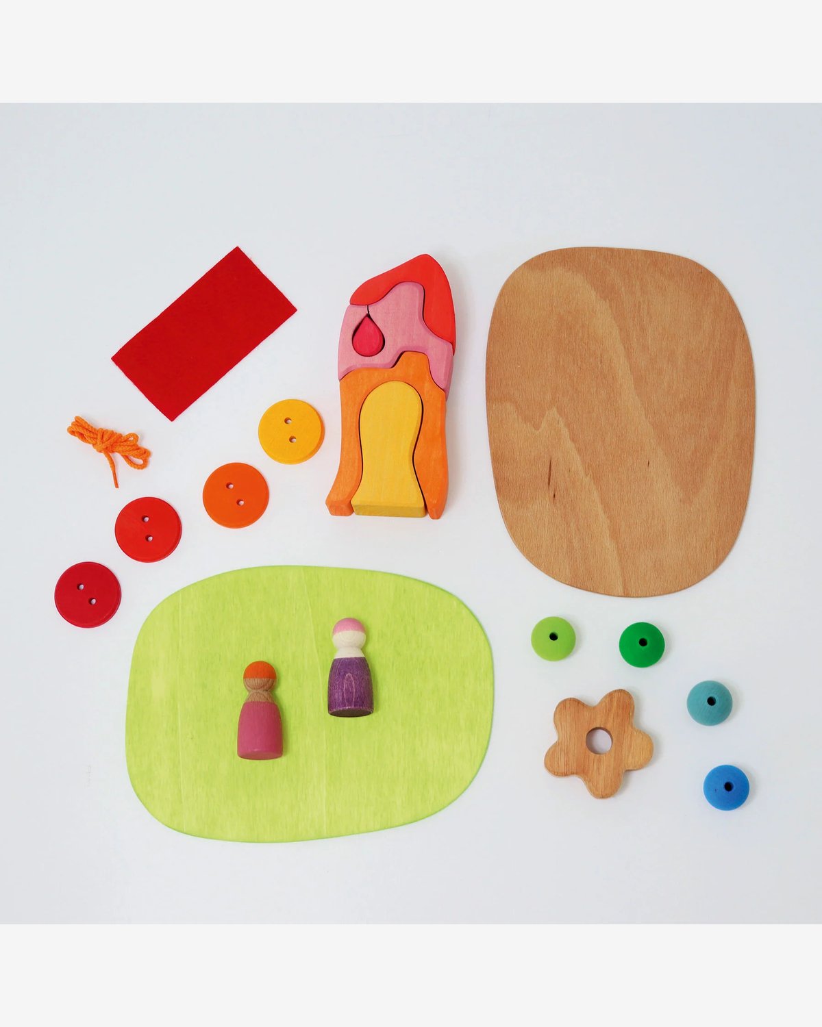 Småverden ved Engen – Byggesett i Tre 20stk | Small world play down by the meadow