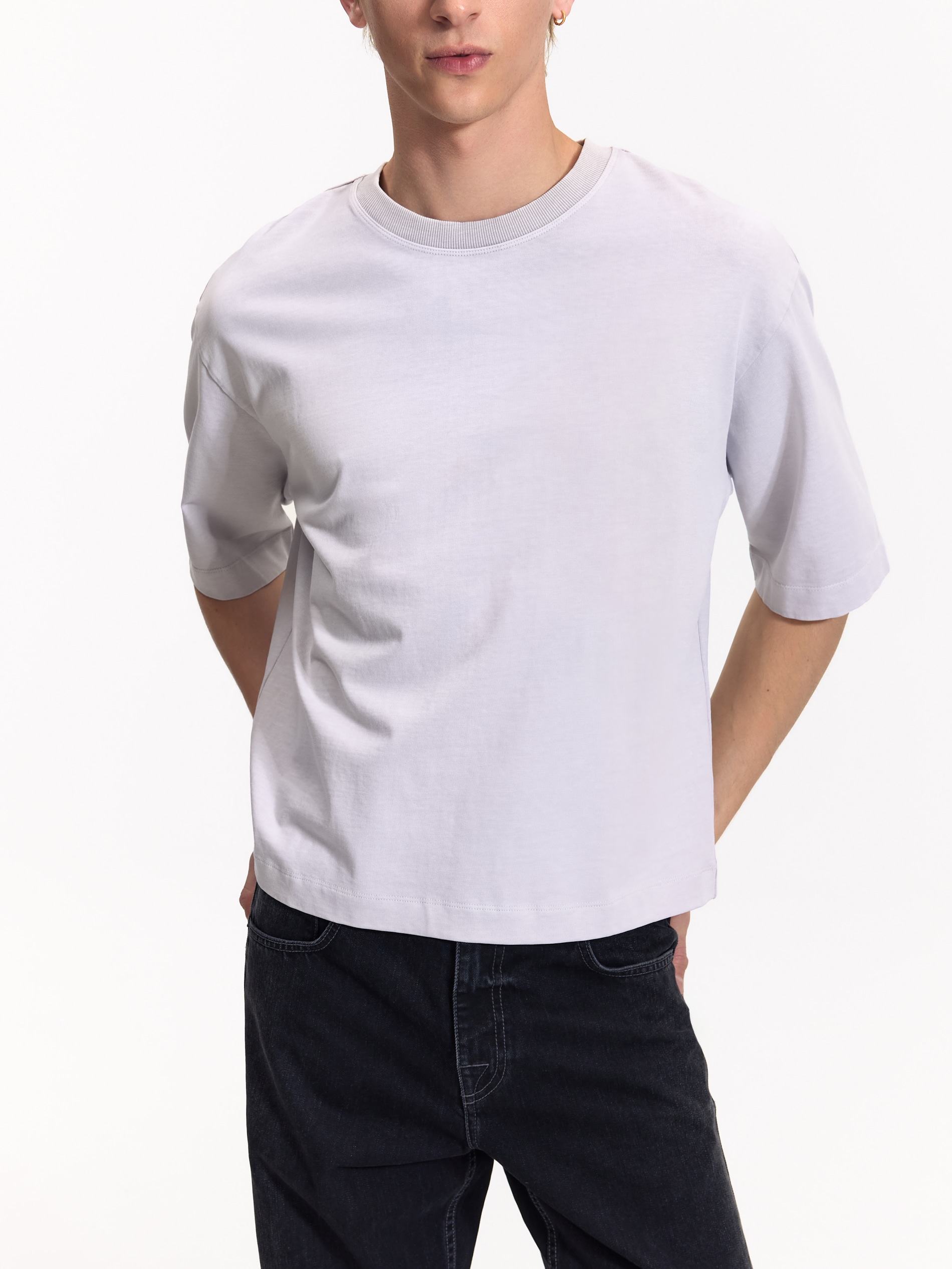 Boxy T-Shirt mit Aufnäher