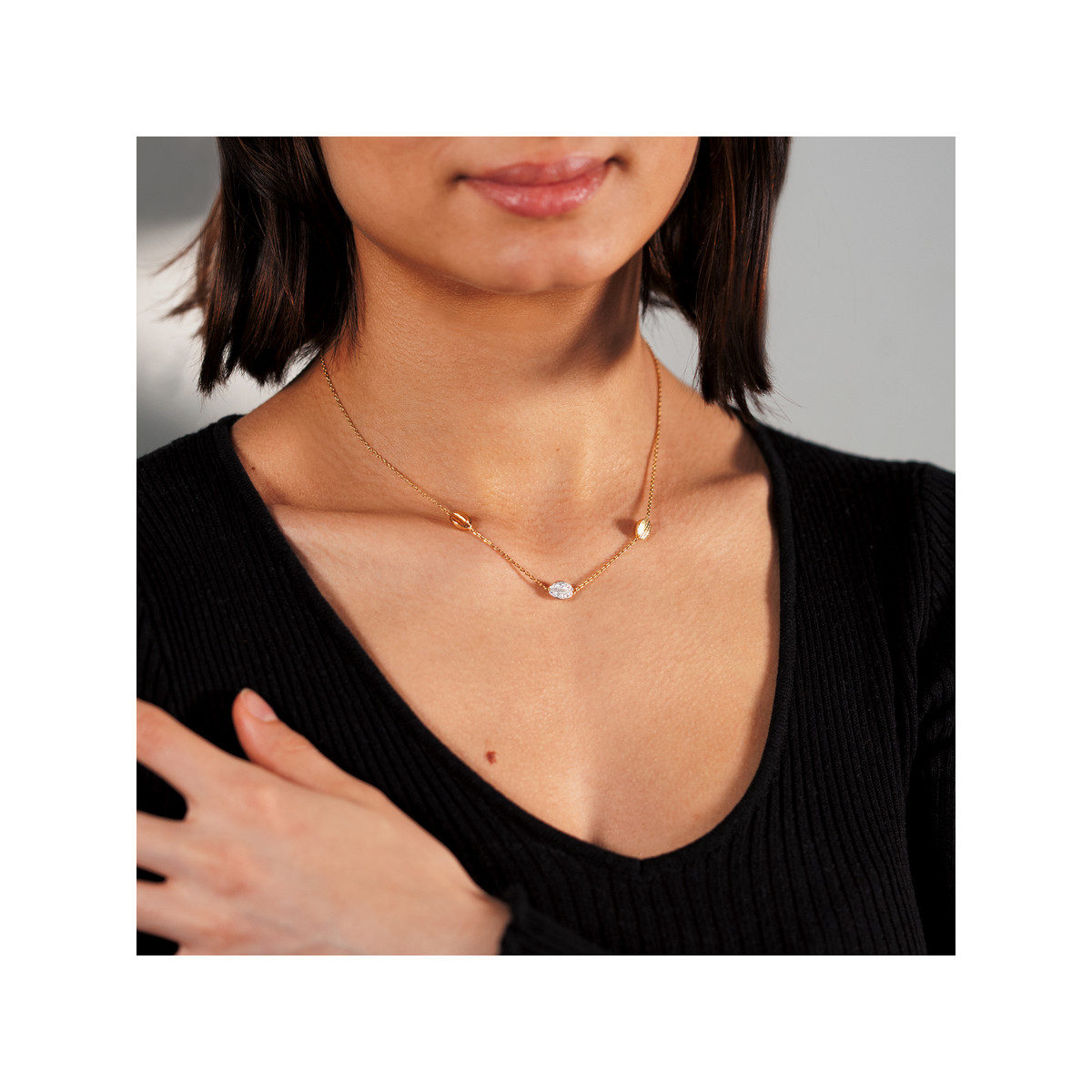 Collier plaqué or 2 tons zirconias grains de café 45 cm