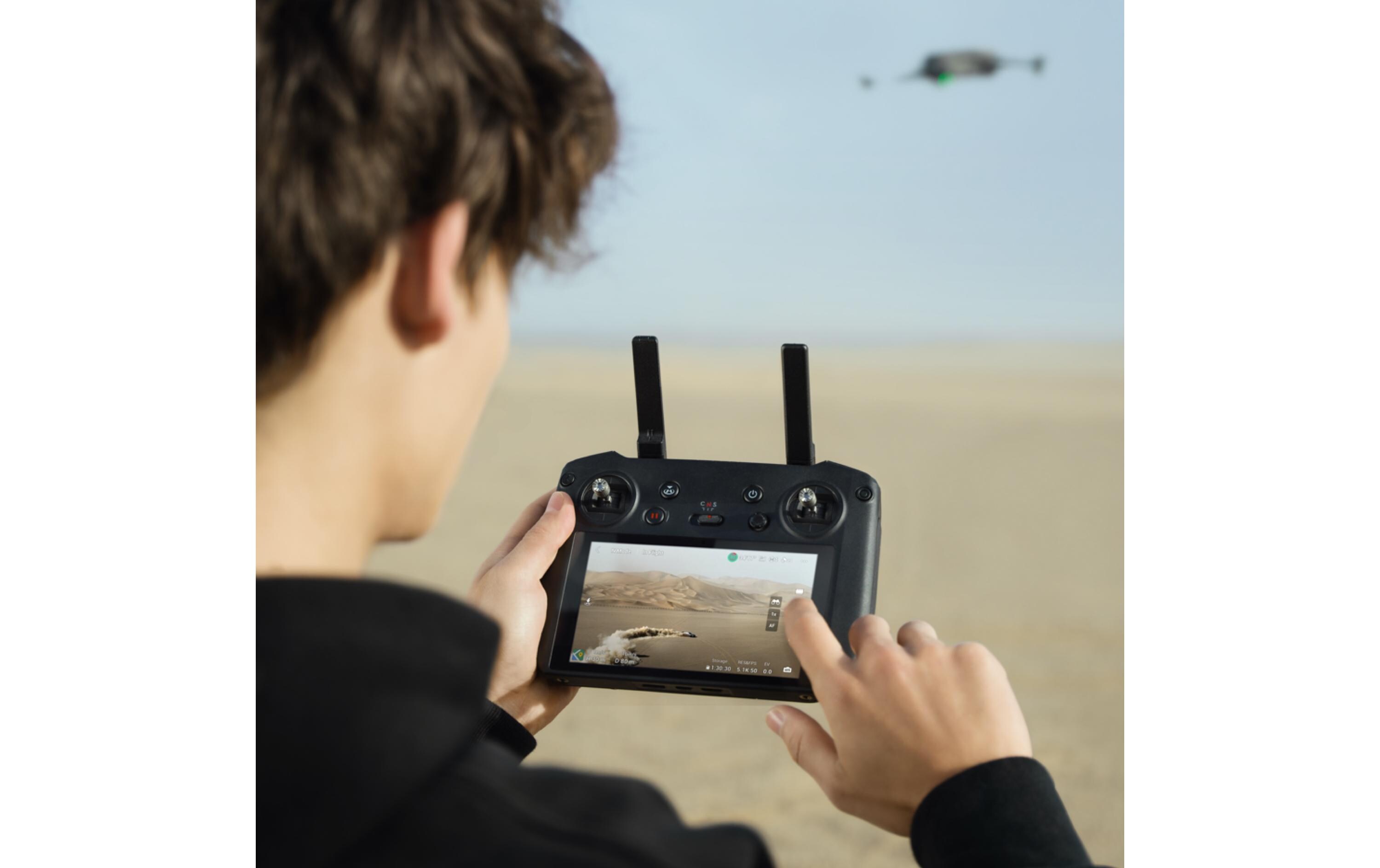 Fernsteuerung RC Pro Mavic 3, Mini 3 Pro, Air 2S<br>DJI Remote Controller Pro für die Mavic 3, Mini 3 Pro und Air 2S