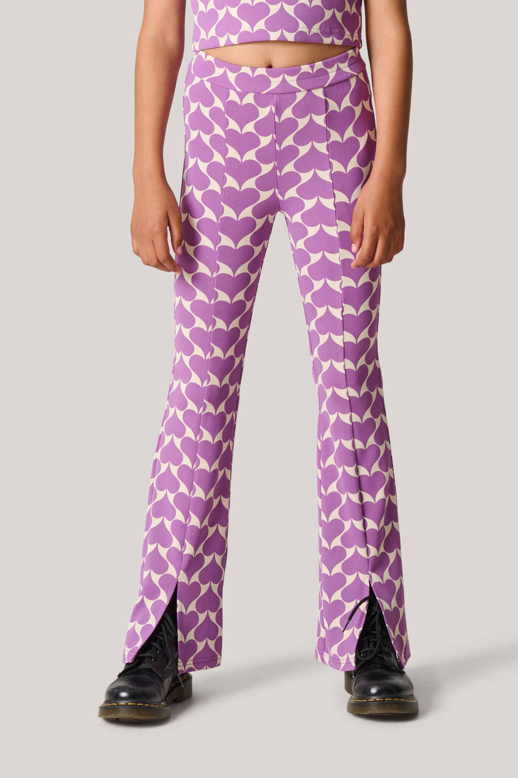 Shoeby flared broek met hartjes paars/offwhite