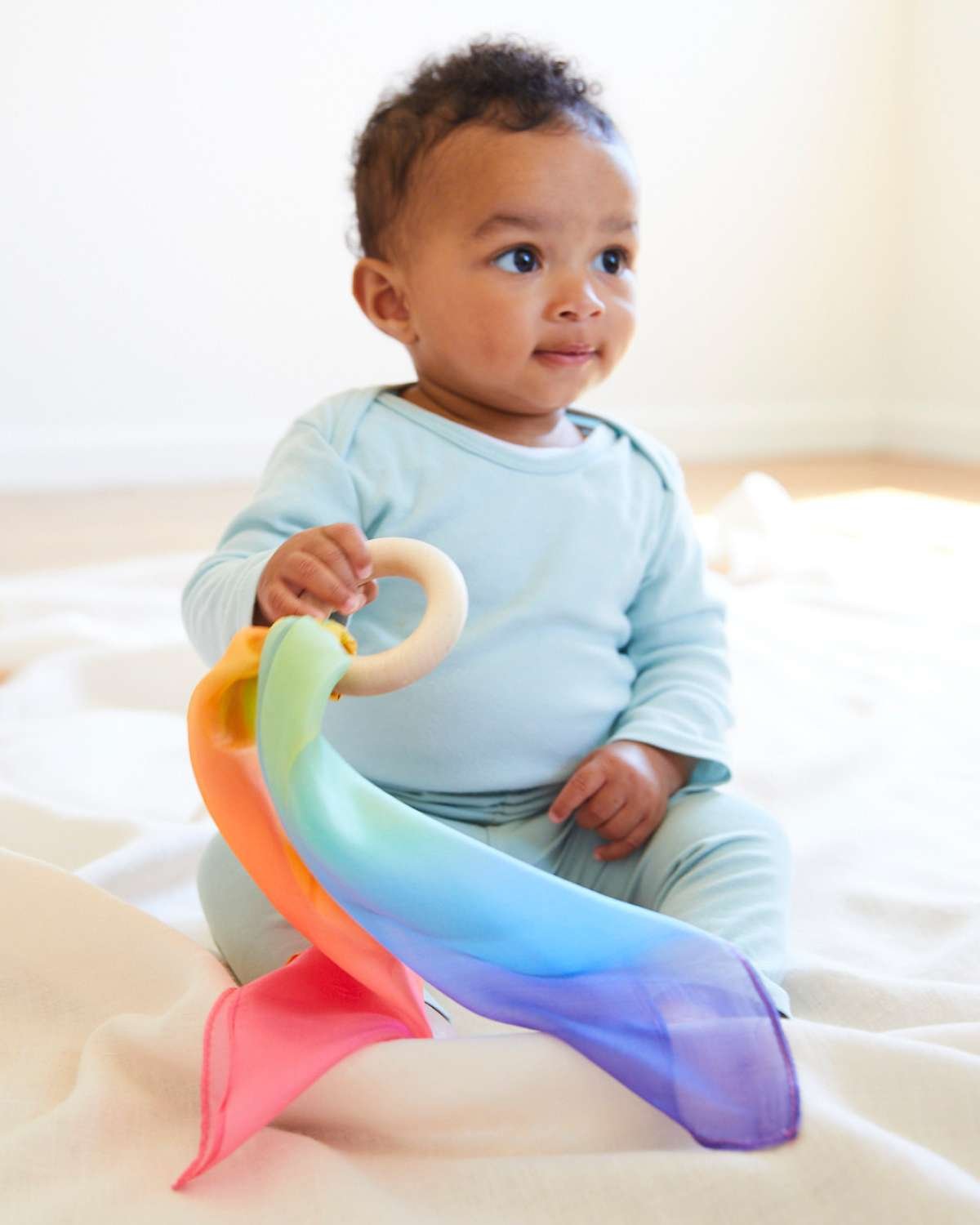 Biteleke m/ koseklut 2i1 – 100% Naturlig | Rainbow Baby Teether