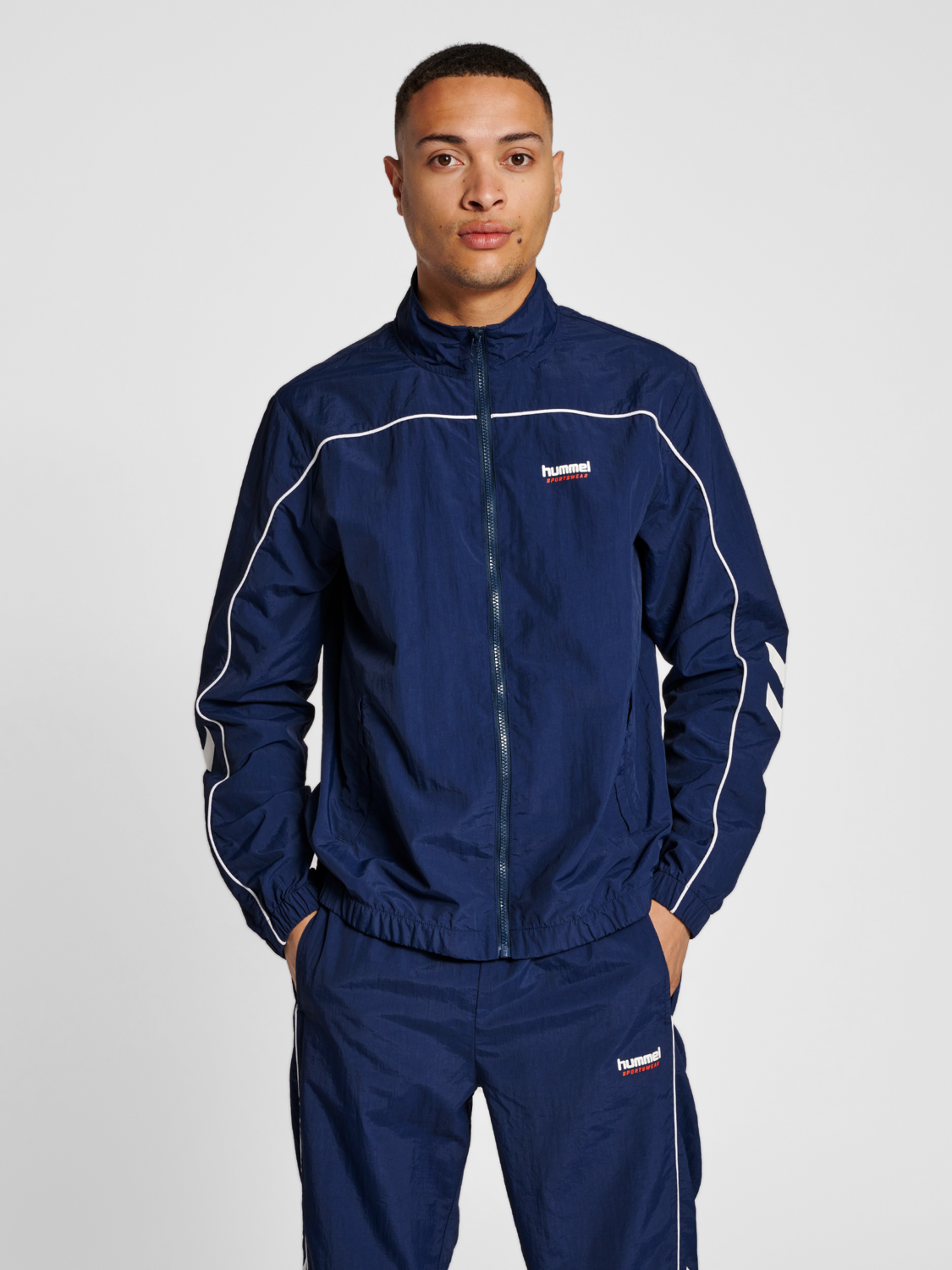 hmlLGC CELAB WOV ZIP JACKET