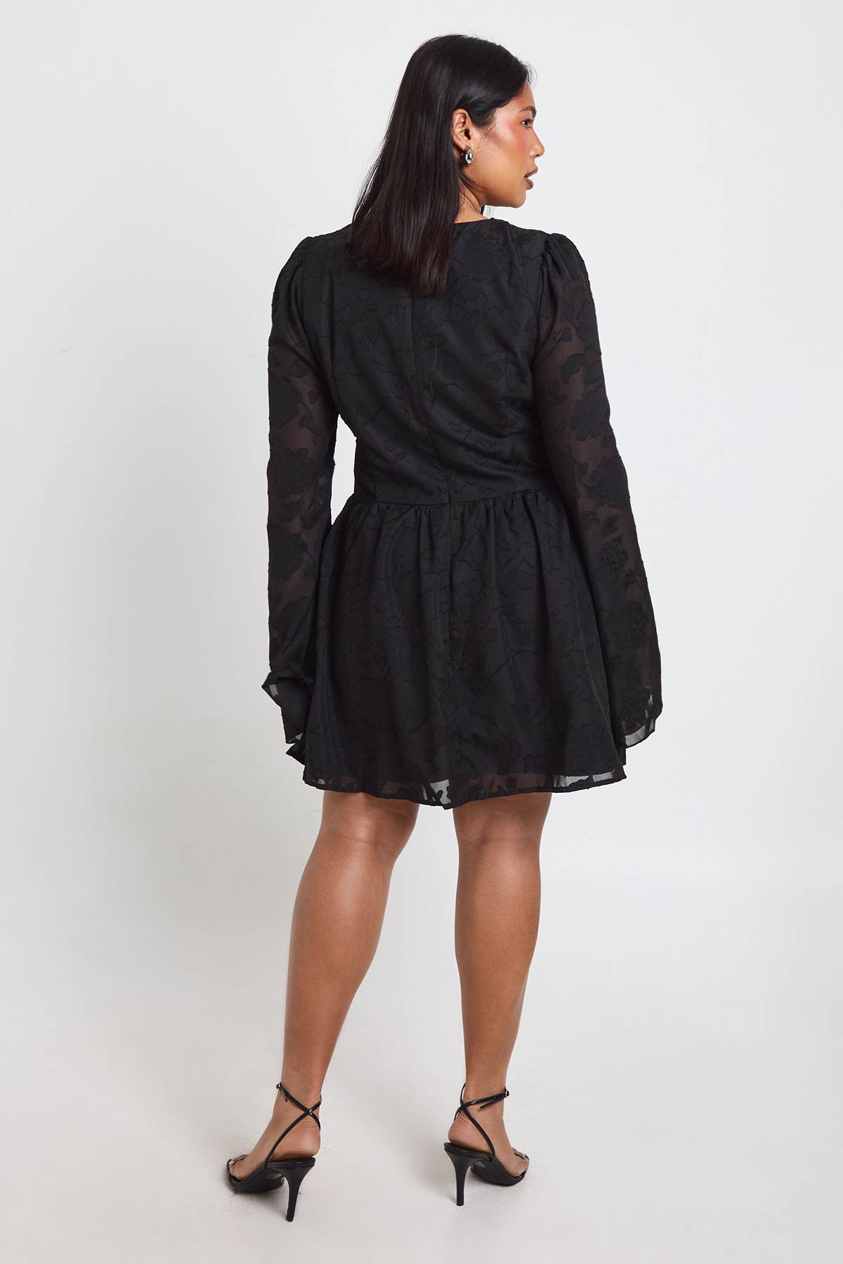 boohoo Robe Patineuse Grande Taille Jacquard Détail Corset