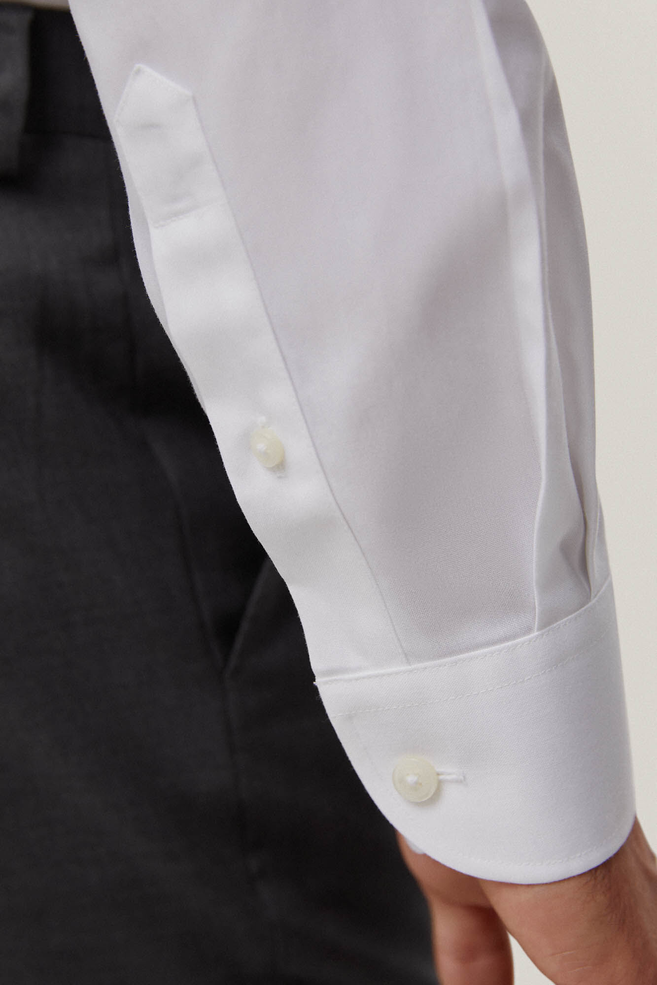 Camisa vestir pinpoint liso non iron + antimanchas - Blanco