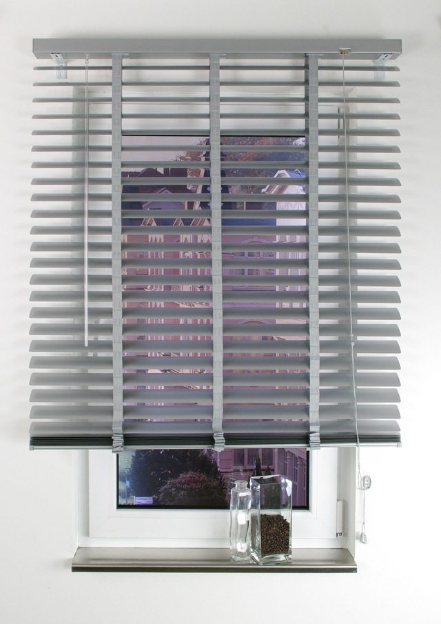 Liedeco Jalousie »Aluminiumjalousie« mit Bohren mit 50 mm Lamellen