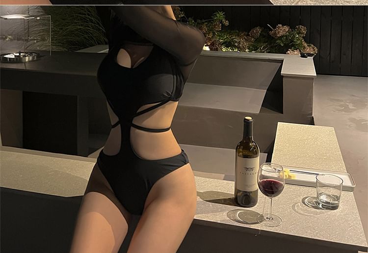 Moonrise Swimwear - Badpak met lange mouwen en uitsparingen