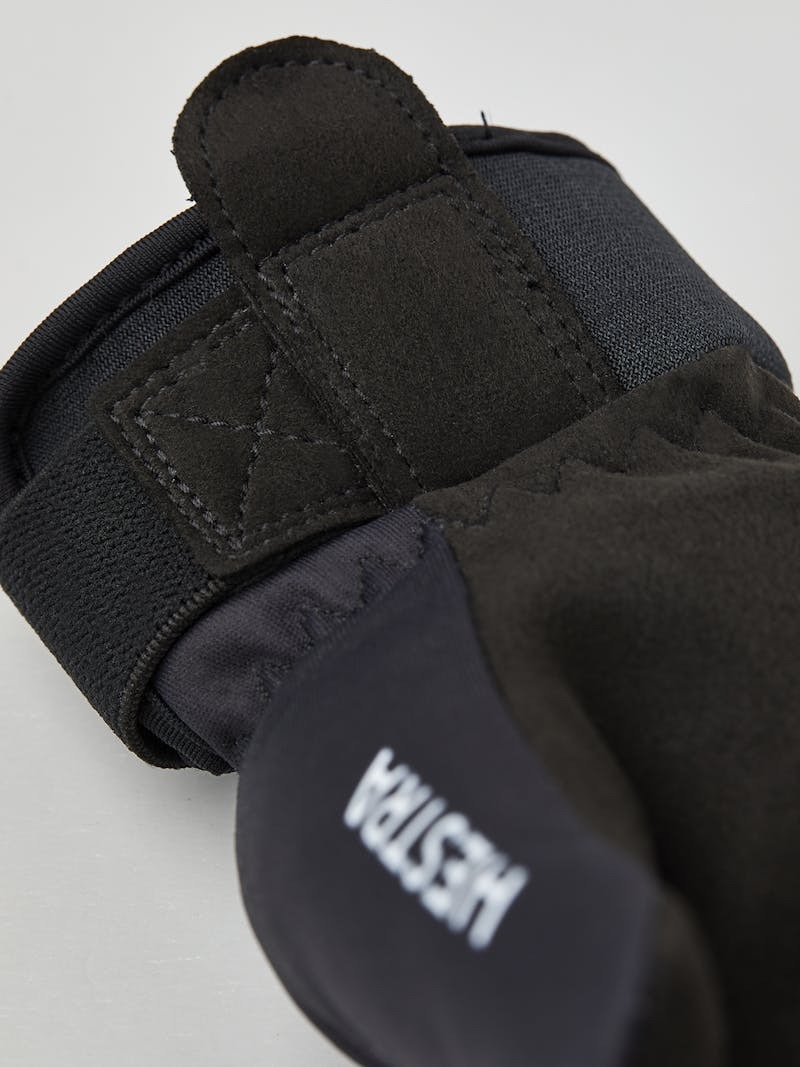 Tracker Mitt Junior Black Print