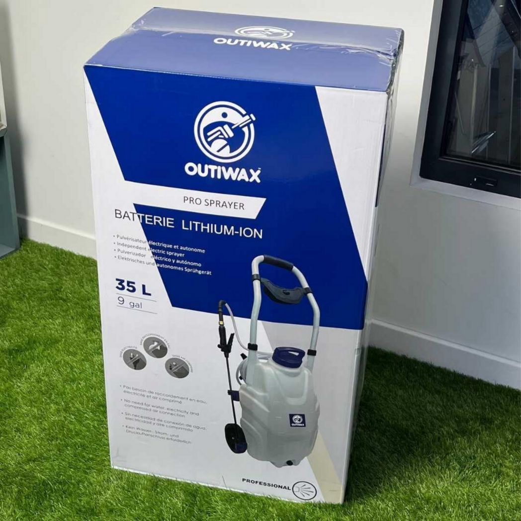 Pulvérisateur électrique OUTIWAX Pro Sprayer - 2 batteries + cloche de pulvérisation - Jet jusqu'à 10 m à 13 m - Capacité 35 L - 4 buses de pulvérisation - Pulvérisateur de toit électrique longue portée