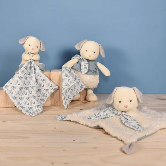 Doudou Botanic Doudou plat en coton BIO   Chien        25 cm   de               Doudou et Compagnie