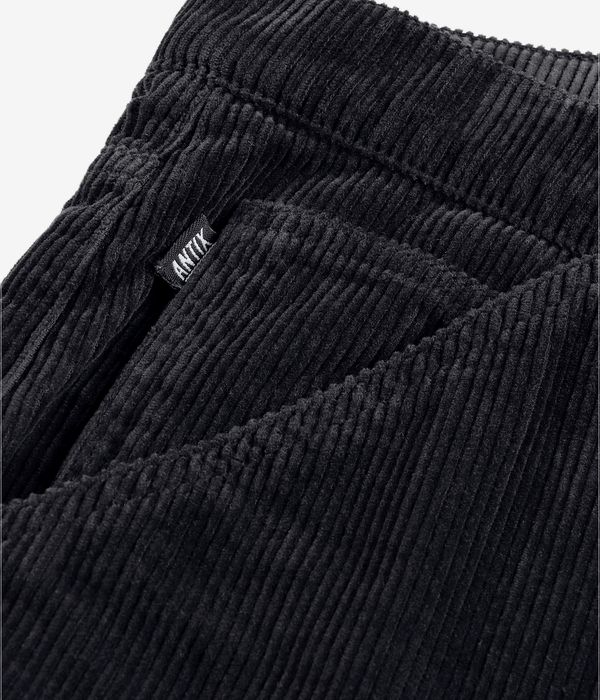Antix Atlas Corduroy Shorts (black)