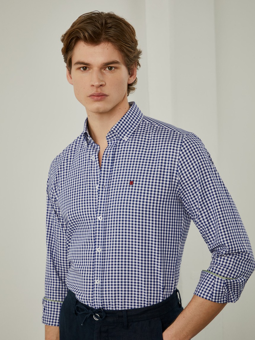 Camisa oxford aos quadrados slim fit