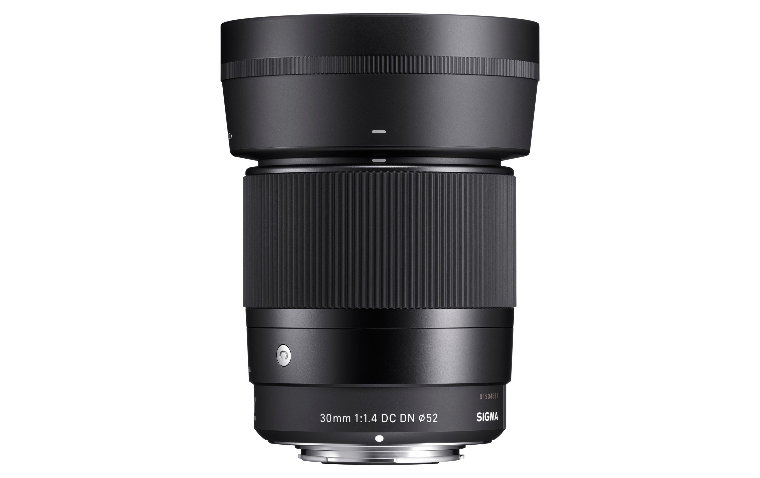 Festbrennweite 30mm F/1.4 DC DN – Fujifilm X-Mount<br>Lichtstarke Festbrennweite kompatibel mit APS-C-Kameras