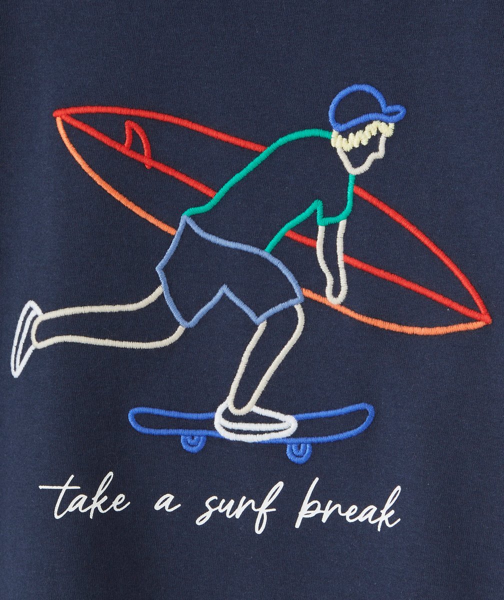 t-shirt manches courtes garçon en coton bio avec broderies surfeur