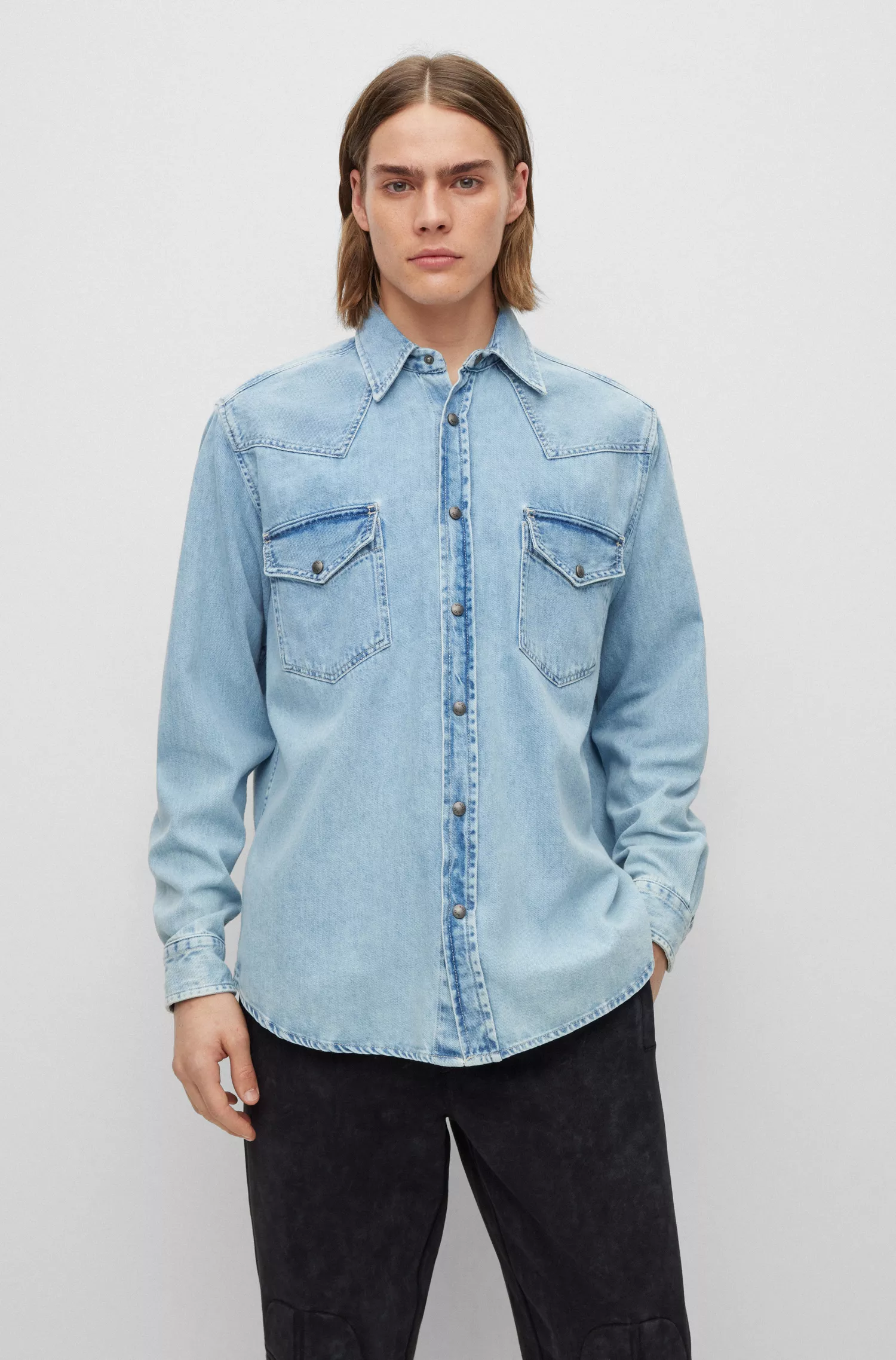 Camisa BOSS laranja, modelagem relaxada, em denim de algodão puro.