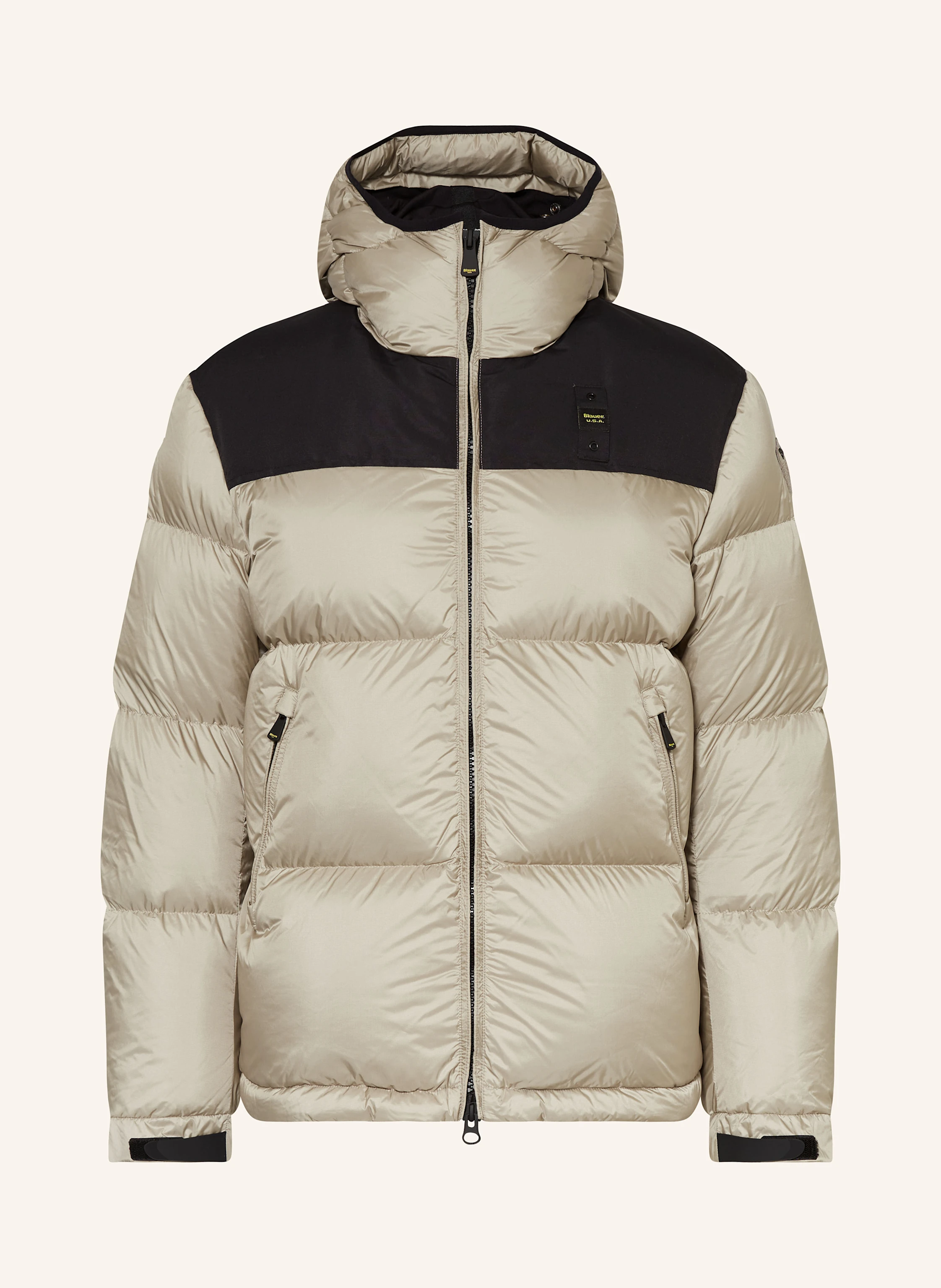 Blauer Daunenjacke