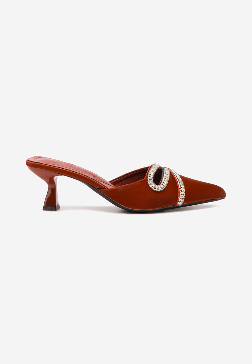 Chaussures à petit talon bordeaux Griseia